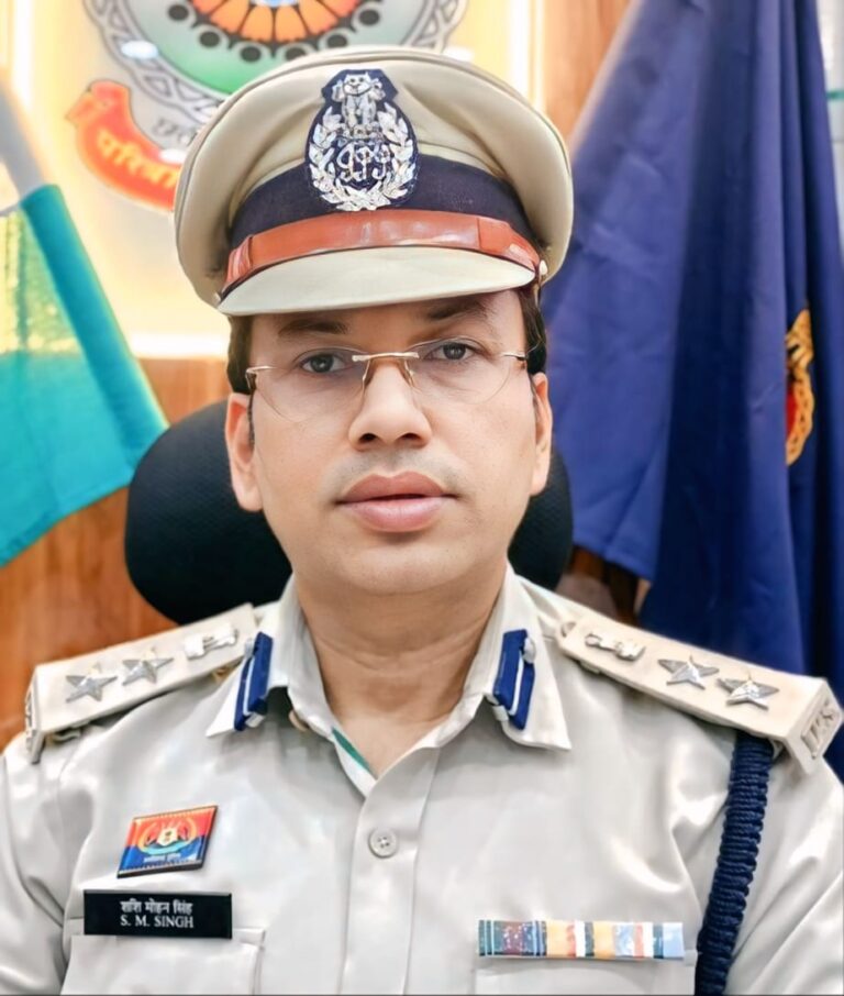 National : जशपुर एसपी मुख्यमंत्री के निर्वाचन क्षेत्र में पदस्थ शशि मोहन सिंह को तत्काल राजनांदगांव लाए राजनांदगांव के माहौल को शशि मोहन जैसे अफसर ही संभाल सकते हैं