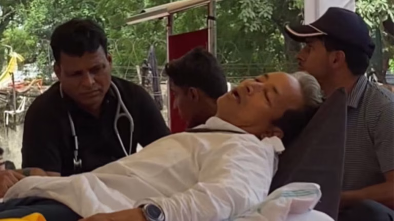 National : “સંસદ માર્ચને સફળ બનાવો…” બગડતી તબિયત વચ્ચે વાંગચુકનો પહેલો સંદેશ આવ્યો, પત્નીએ કહ્યું કે તેમને સફદરજંગ હોસ્પિટલના ડોકટરો પર વિશ્વાસ નથી.