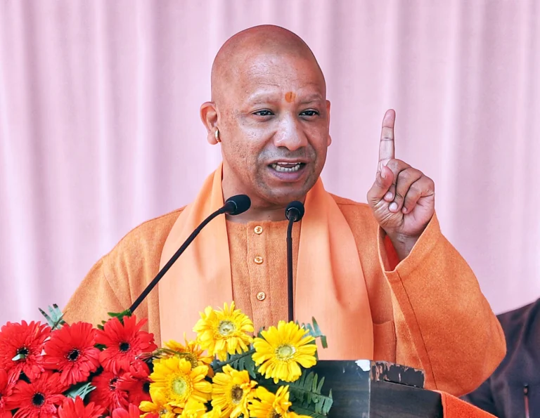 National : વૃદ્ધ માતા-પિતાને હેરાન કરતા સંતાનોને સંપત્તિમાંથી બેદખલ કરવા યોગી યુપી કેબિનેટનો નિર્ણય