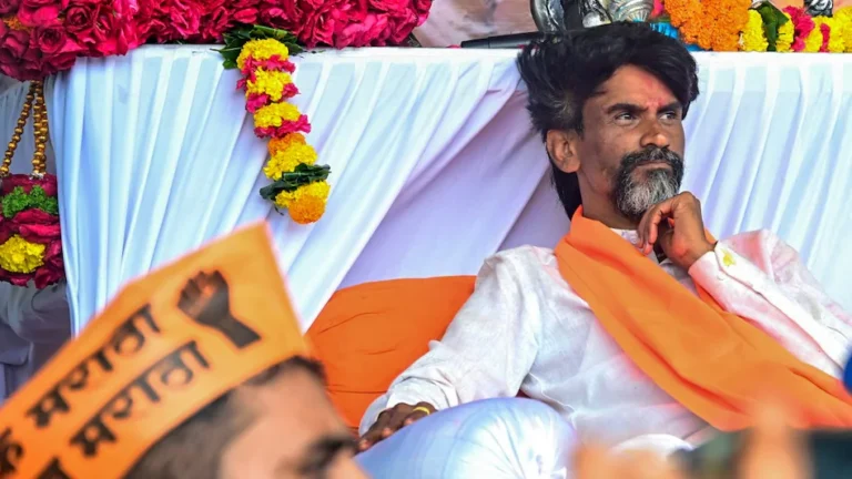 National : મરાઠા અનામત આંદોલનના મુખ્ય નેતા મનોજ જરાંગે પાટીલે તેમના આમરણ ઉપવાસના ૧૭મા દિવસે કરી અત્યંત ભાવુક અપીલ